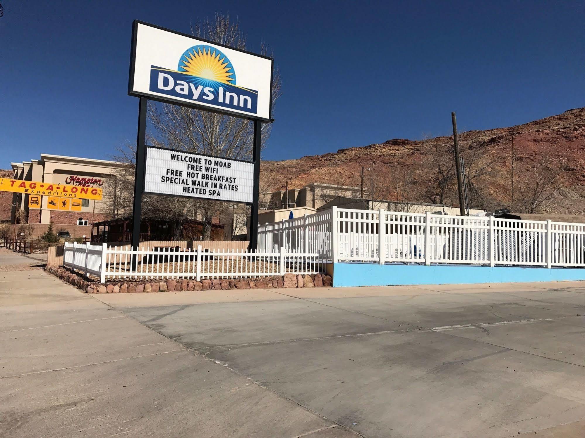 Days Inn By Wyndham Moab Exterior foto